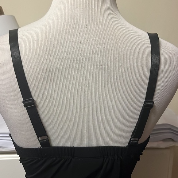 Loop 18 brand black camisole top with lace overlay, adjustable straps - Picture 5 of 12